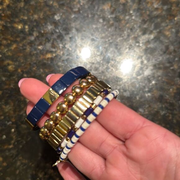 Elegant Blue and Gold Bracelet Set 5 Bracelets BRAND NEW - Stack White Blue Gold - Picture 1 of 4